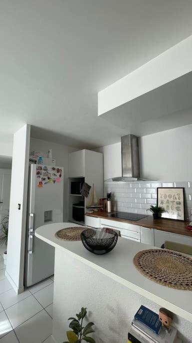Appartement De Luca Saint-André-de-Cubzac Eksteriør billede